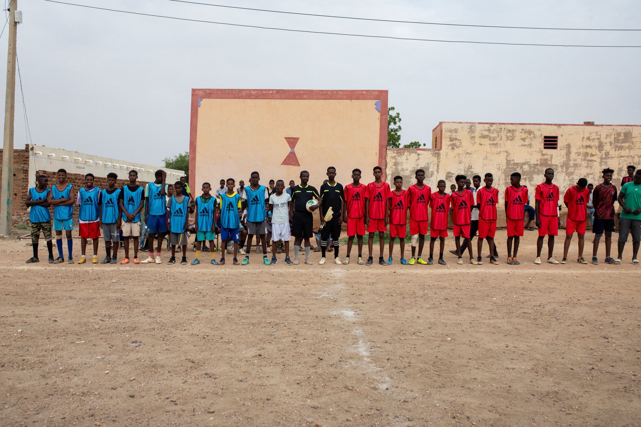 🟣 انطلاق بطولة الصقر الدولية